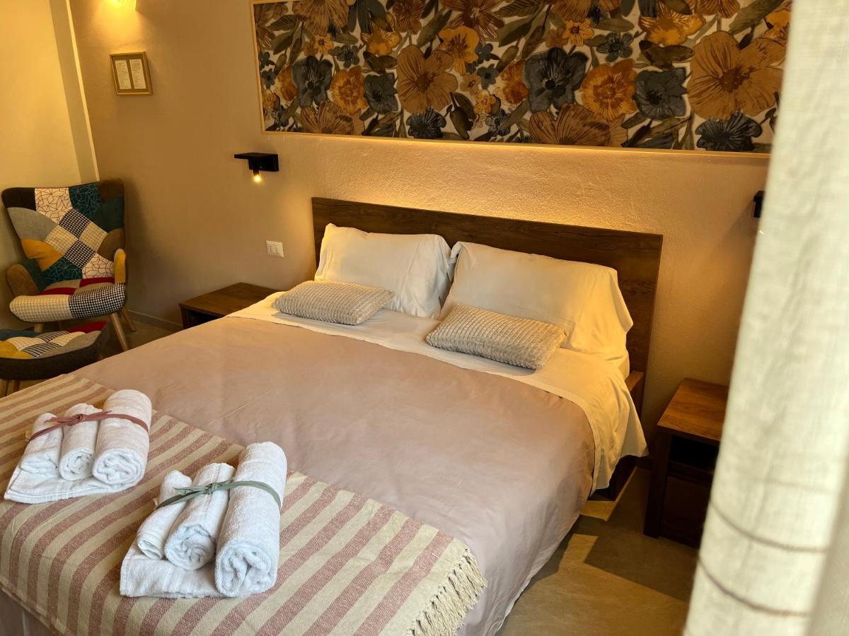 Algueroof Bed & Breakfast Bagian luar foto