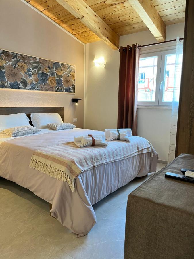 Algueroof Bed & Breakfast Bagian luar foto